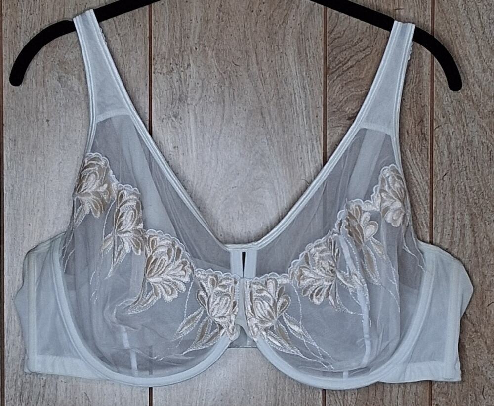 Ladies Cacique Sexy....Sensual Balconette Underwired Sheer Bra 46C Cream